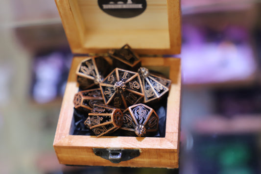 Decorative Metal 7 Dice Set