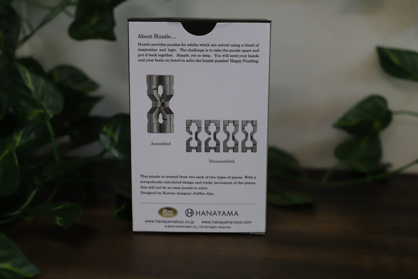 Huzzle Cast Hourglass