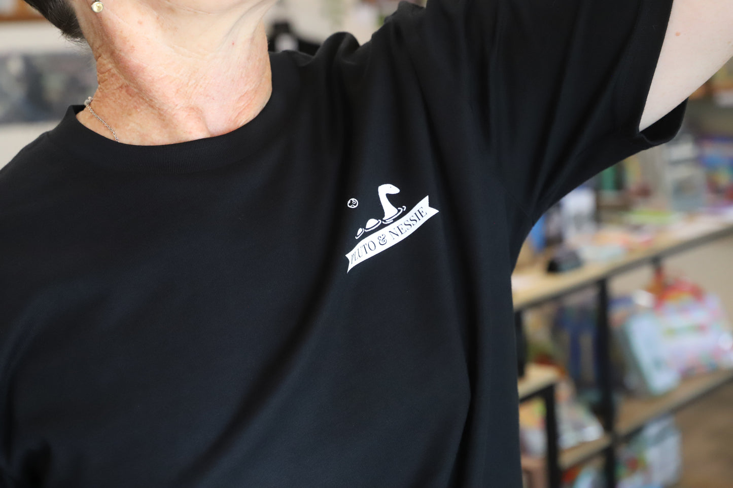 P&n Logo T-shirt In Black