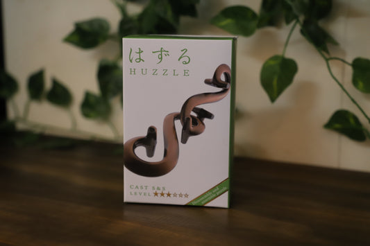 Huzzle Cast S&s