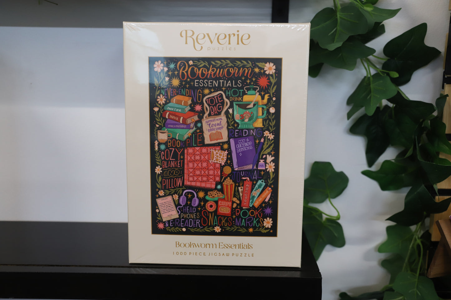 Bookworm Essentials 1000pc